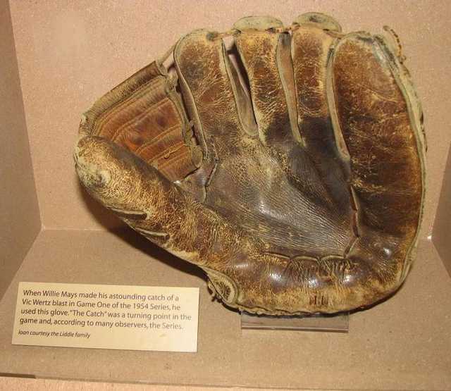 Used baseball gloves for hot sale sale