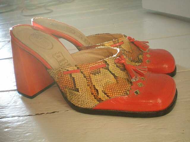 Mule (shoe) - Wikiwand