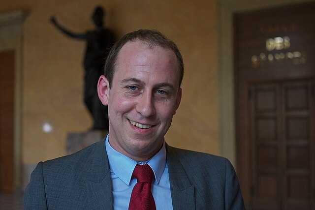 Nicolas Bays Wikiwand