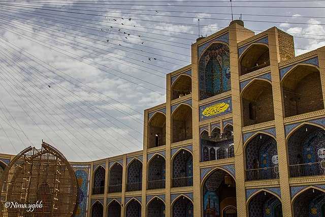 Chahar Suq And Hajj Muhammad Husayn Mosque Wikiwand