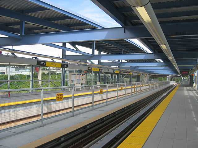 VCC・クラーク駅 Wikiwand