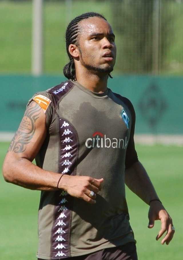 Carlos Alberto (footballer, born December 1984) - Wikiwand