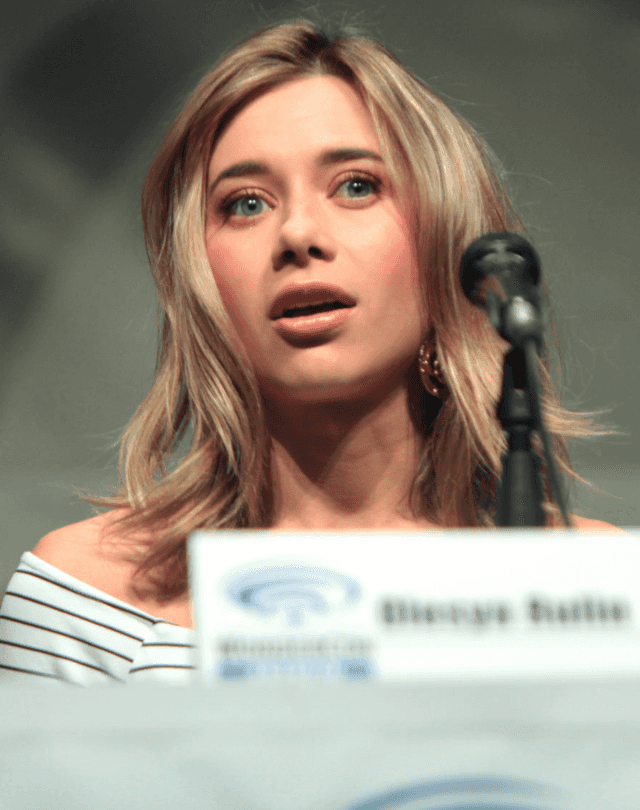 Olesya Rulin Wikiwand Olesya Rulin Wikiwand